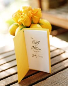 Дополнительный или основной доход - оригинальные приглашения на свадьбу