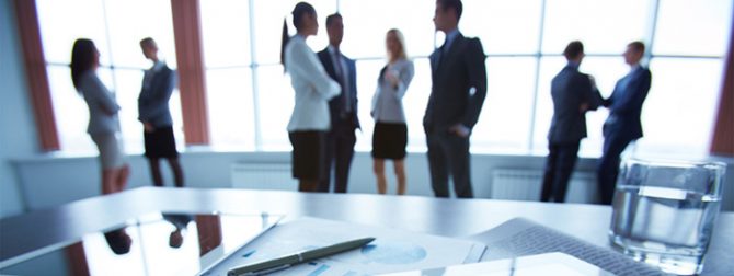 Ð´ÐµÐ»Ð¾Ð²ÑÐµ Ð»ÑÐ´Ð¸ Ð² Ð¾ÑÐ¸ÑÐµ